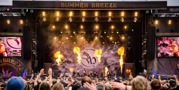 Summer Breeze Summer Breeze