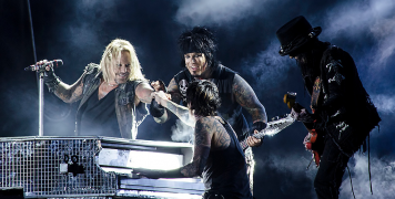 Def Leppard & Motley Crüe Def Leppard & Motley Crüe