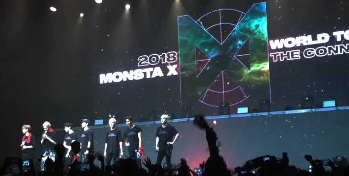 MONSTA X